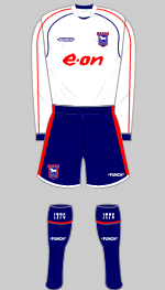 Ipswich Town 2006-08 away kit