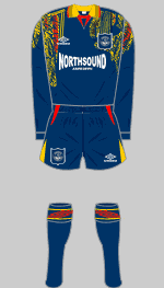 aberdeen 1995 away kit