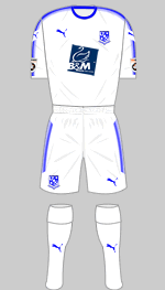 tranmere rovers 2017-18 1st kit\